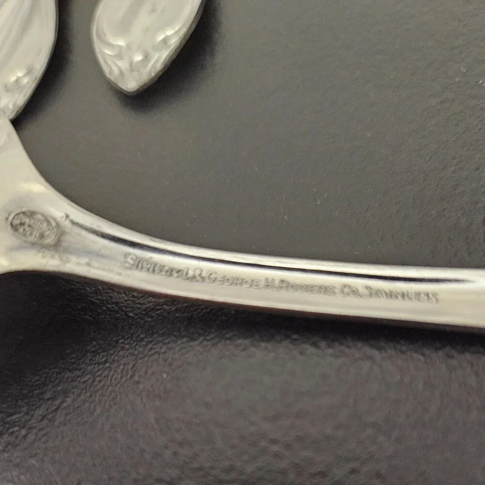 ONEIDA LTD. SIMEON L. & GEORGE H. ROGERS STAINLESS 5 PC SERVING SET